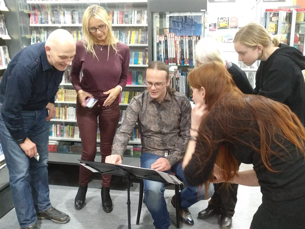 Hudební večer s Theorbou, Knihy Dobrovský - Brno Joštova