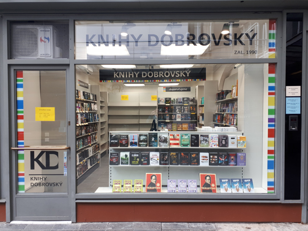 1. Knihy Dobrovský, Václavské náměstí - článek v magazínu Dobro.druh