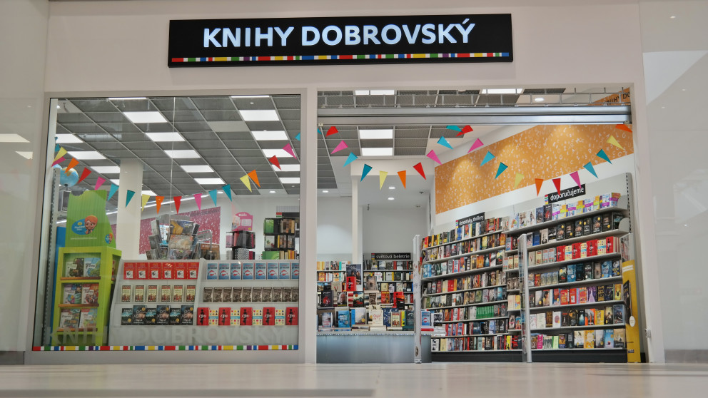 Knihy Dobrovský - OC Plzeň